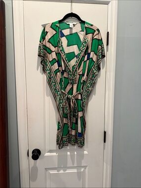 Diane Von Furstenberg sz 4 preowned dress